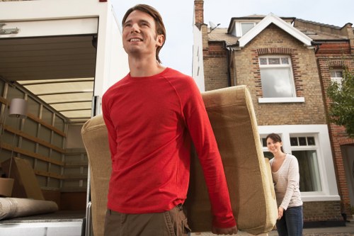 Secure payment options for Man With Van Nineelms